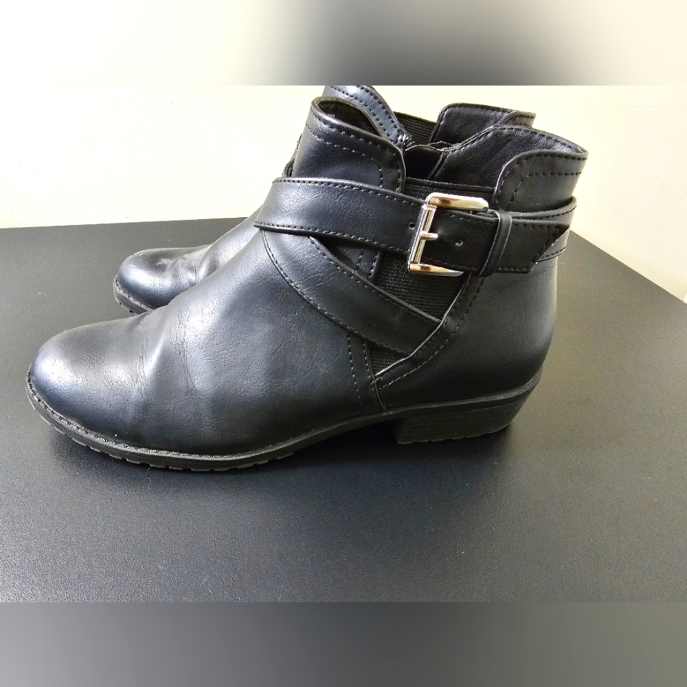 Time and Tru Ankle Boots